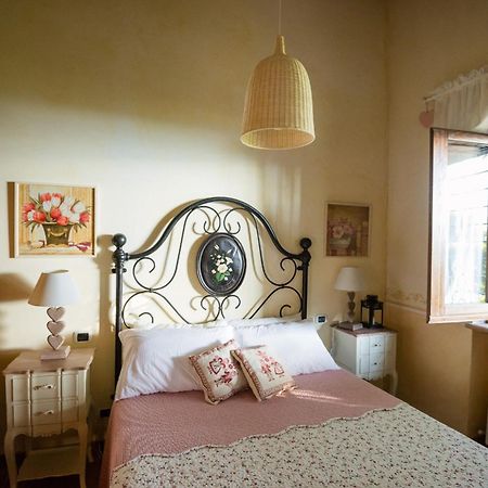 Borgocuore Todi Bagian luar foto