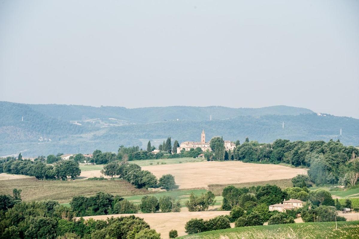 Borgocuore Todi Bagian luar foto
