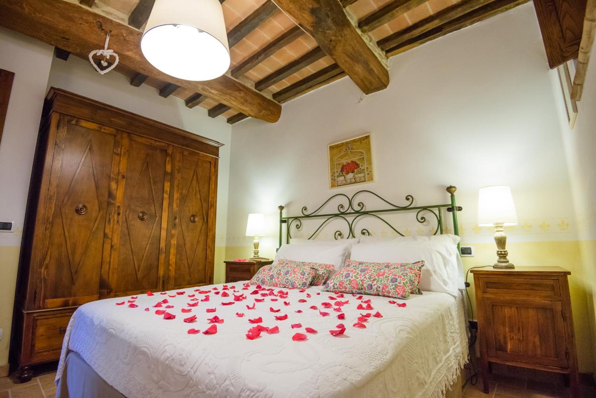 Borgocuore Todi Bagian luar foto
