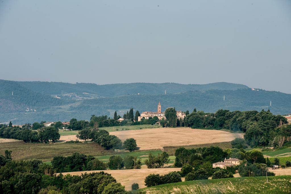Borgocuore Todi Bagian luar foto